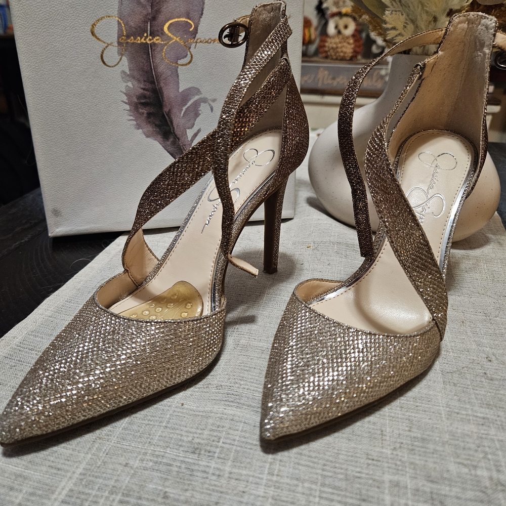 Jessica Simpson Shimmering Gold Heels